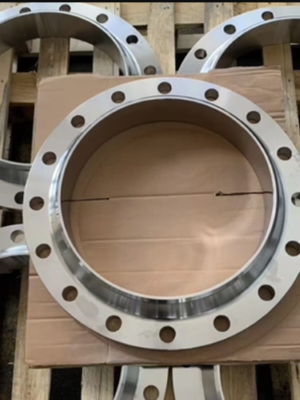 FL-BS-EN-1092.png BS EN 1092-1 Flanges and Their Joints—Circular Flanges for Pipes